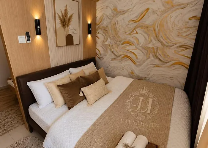 Dluxe Haven By Kirsten