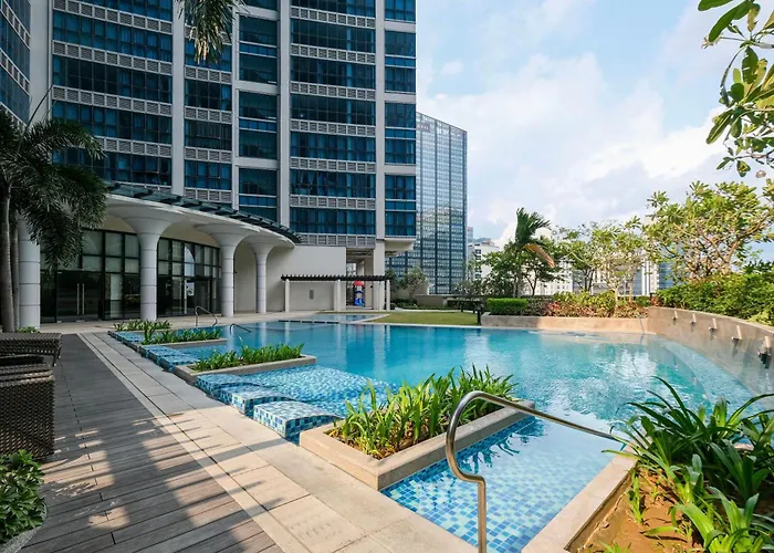 2Br Uptown Bgc-33Floor View And Near Malls And Restos