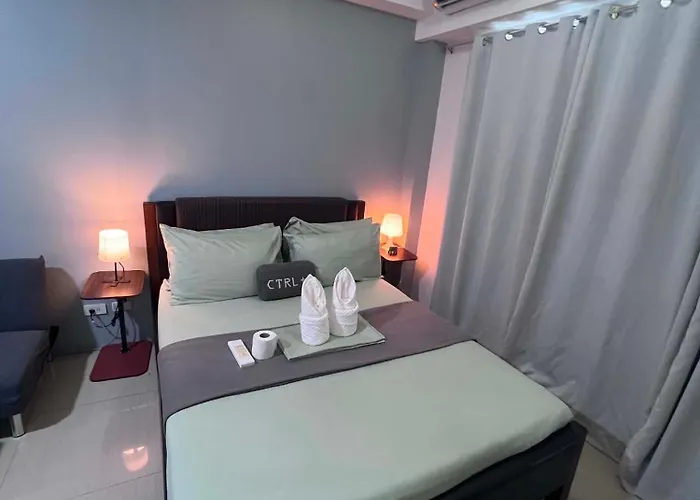 Shore Residences Moa Manila Yohann