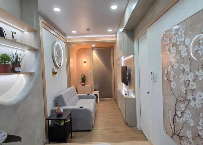 Aro Suites Cozy Staycation Near Airport & Sm Bicutan