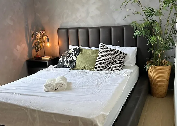 Relaxing Suite Near Naia 3