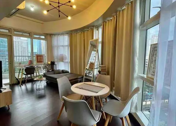 Bright Corner Suite Near Shangri-La & Megamall