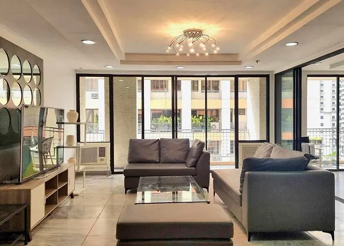 Big 3 Bedroom Condo In Makati Cbd With Parking