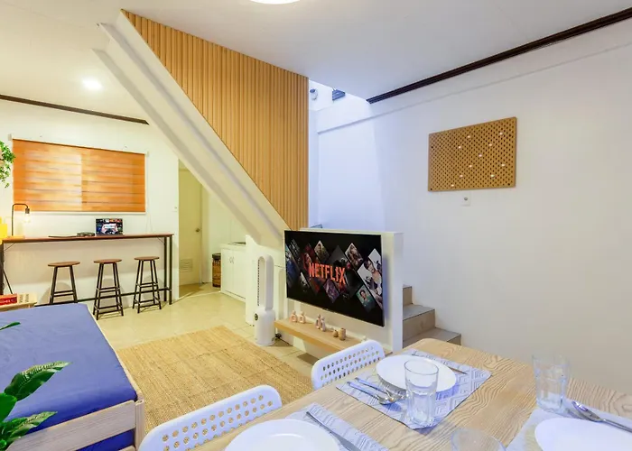 Japandi 2Br House Near Up, Ateneo & Maginhawa