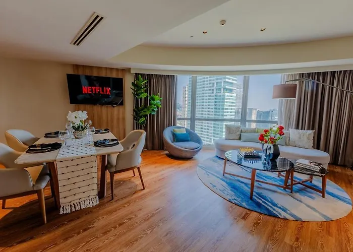Stunning Panorama Suite With Pool