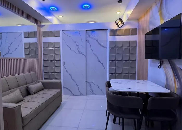 Cozy 1 Bedroom With Balcony Near Sm North Edsa