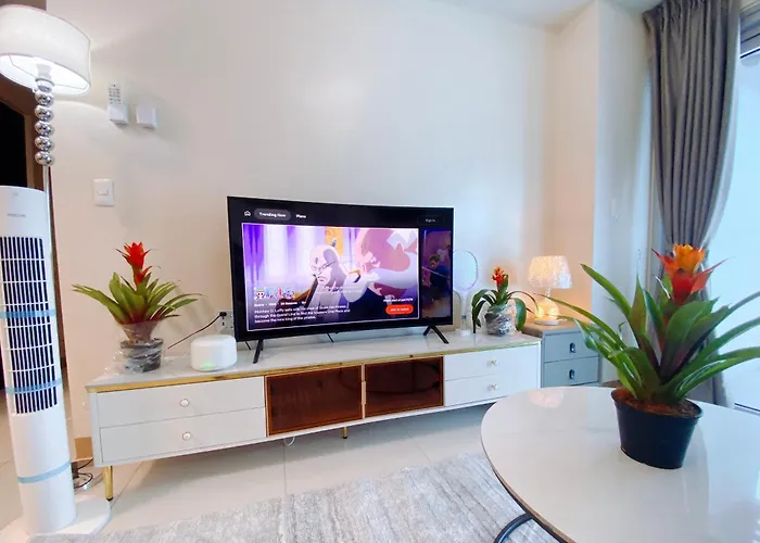 Luxury 1,2,3Bedrooms Sunset Retreat Next To Okada Casino,Manila Airports,Moa