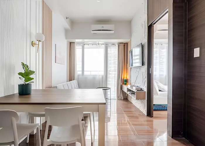 Modern 2Br Condo Makati With Netflix & Wifi