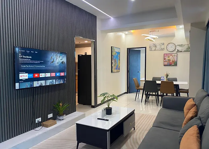 Delux 3Bedrooms Seaview Poolview Next To Okada Airport Moa