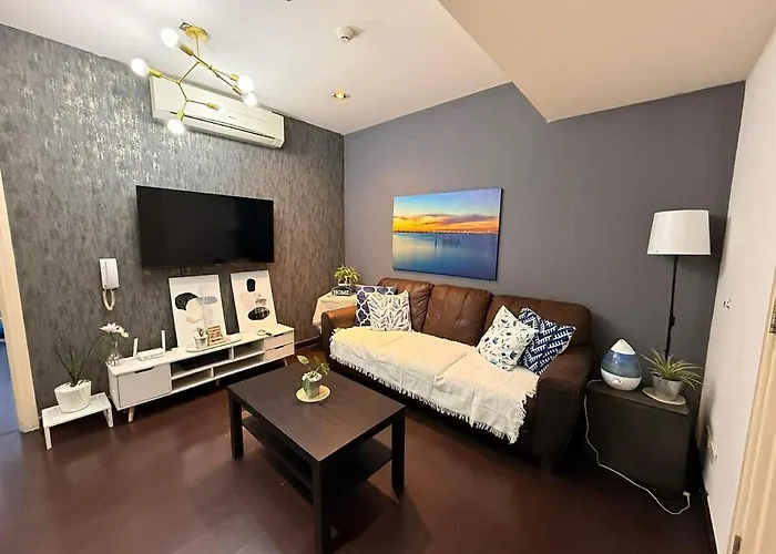 The Gramercy Luxury Makati Staycation Apartment
