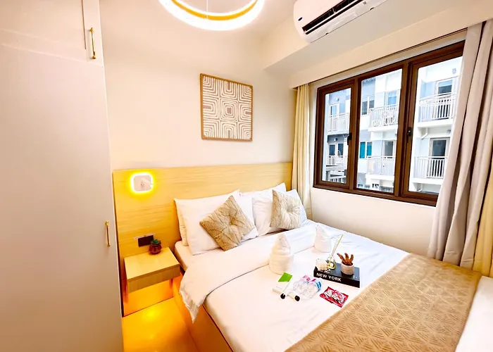 An Elegant Cozy Suite At S Residences & Netflix I S Res 1214