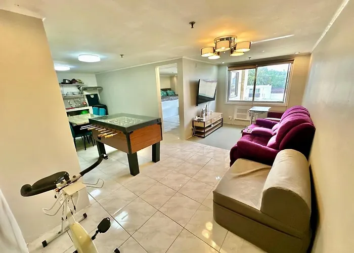 Letstay D302 1-Bedroom Condo 69-Sqm