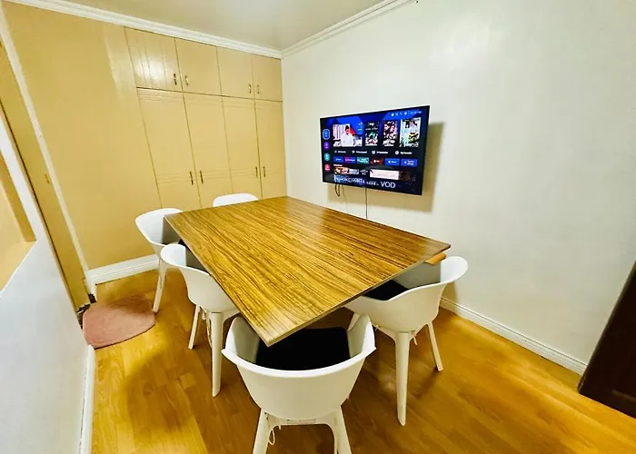 Letstay D201 1-Bedroom Condo 40-Sqm