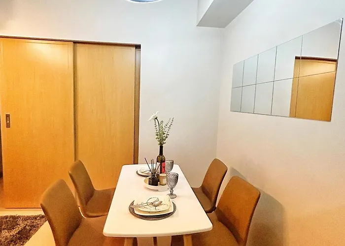 Cozy Apartment In Uptown Bgc