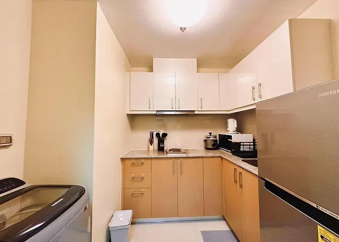 Warm & Cozy 1Br Uptown Parksuites T1 Pay Parking 23Q