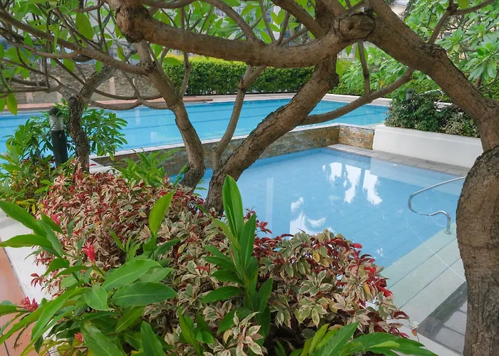 New! Spacious 2Br In Central Bgc With Fast Wifi