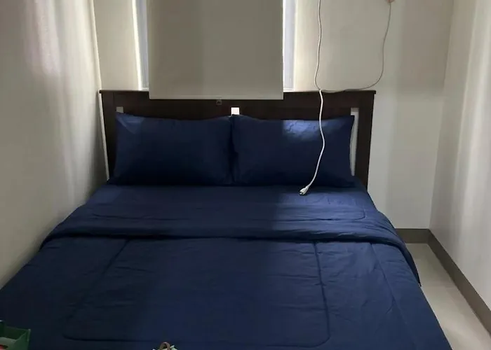 Guest Bedroom Available In A Condo In Sucat
