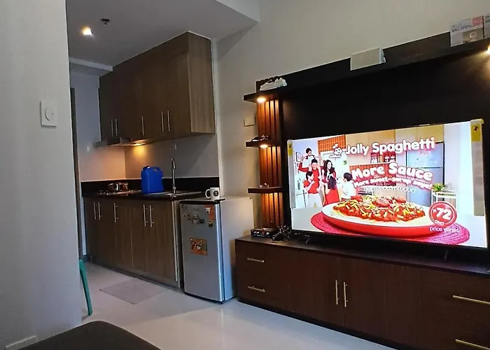 Five Star Condo Unit