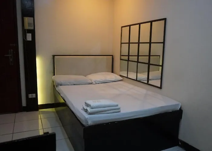 Reddoorz At Cosmo Hotel Vicente Cruz Sampaloc Manila