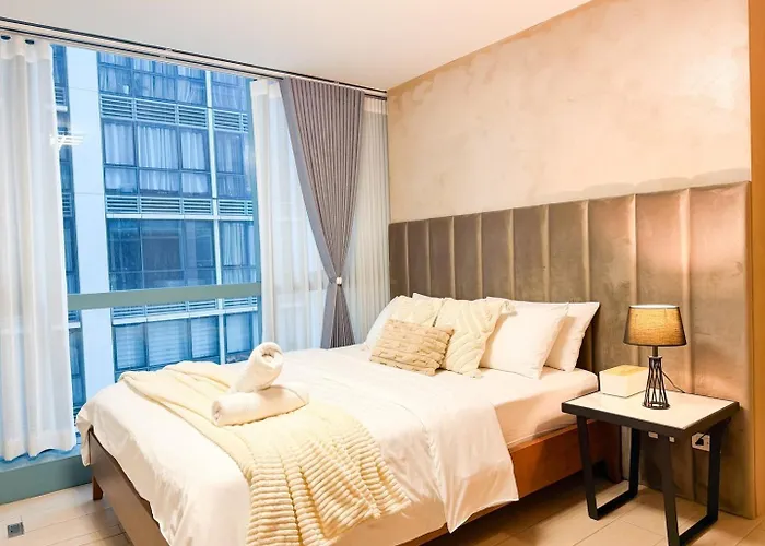 Luxe Condo In The Heart Of Uptown Bgc #Oursw20G