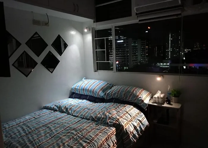 Cozy City Escape Alabang