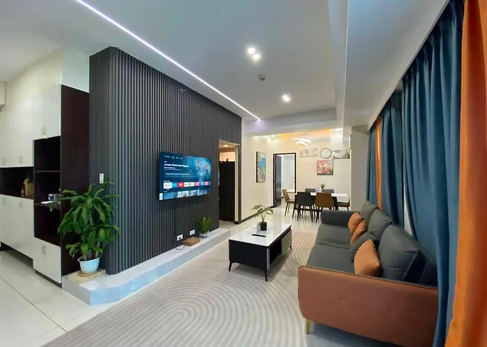 Spacious 3BR Condo Seaview Pool View Apt near Okada Manila, NAIA&MOA