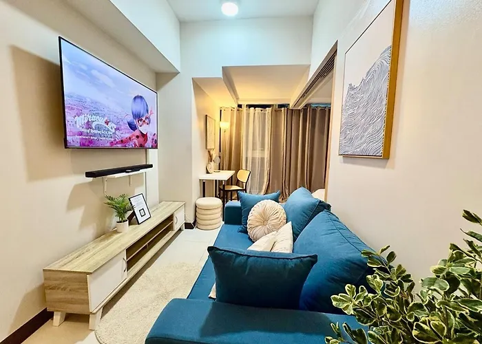 1Br At Parksuites Tower 1 Beside Landers, Bgc