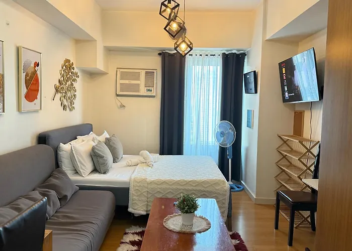 Cozy Condo In Ermita Manila Near St Lukes Medical Center And Us Embassy