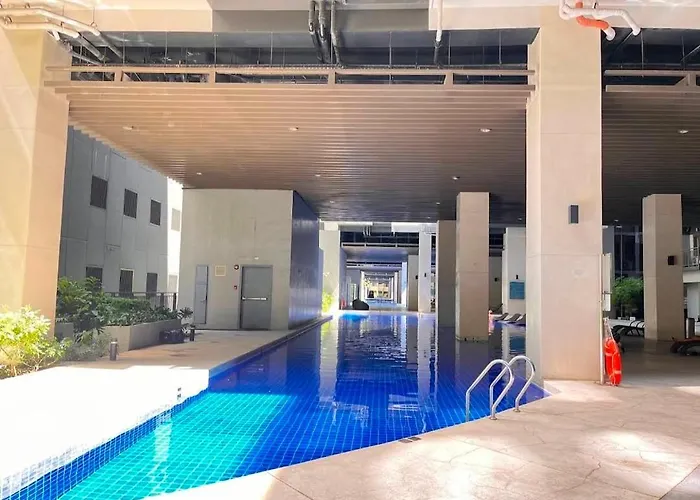 Cozy 1 Bedroom With Balcony Facing Pool Near Moa,Ikea Near