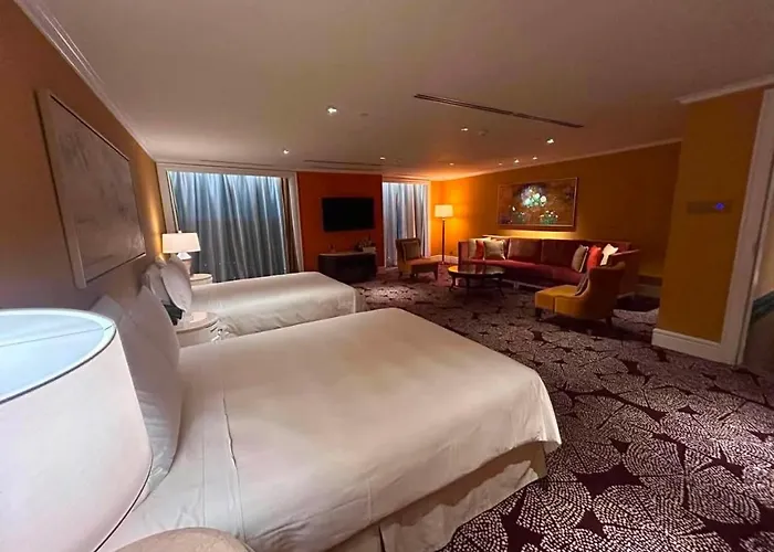 Okada Hotel Skyvilla