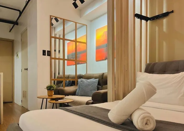 Modern Aesthetic Studio At Mplace Near Tomas Morato