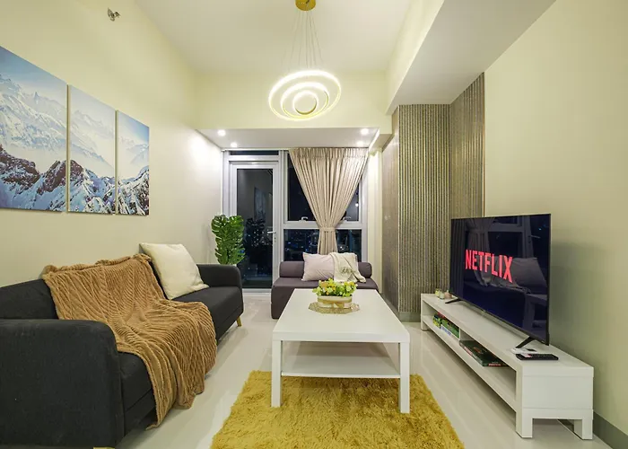 3Br Uptown Bgc-40Floor View Near Malls And Restaurants