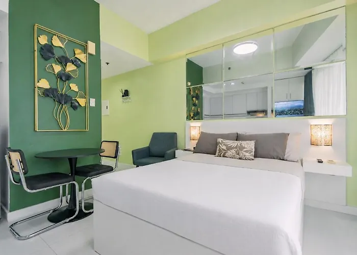 24F Designer Studio Skyline Views Makati