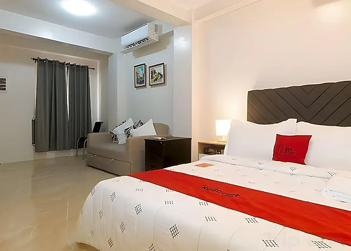 Reddoorz @ Delorian Residences
