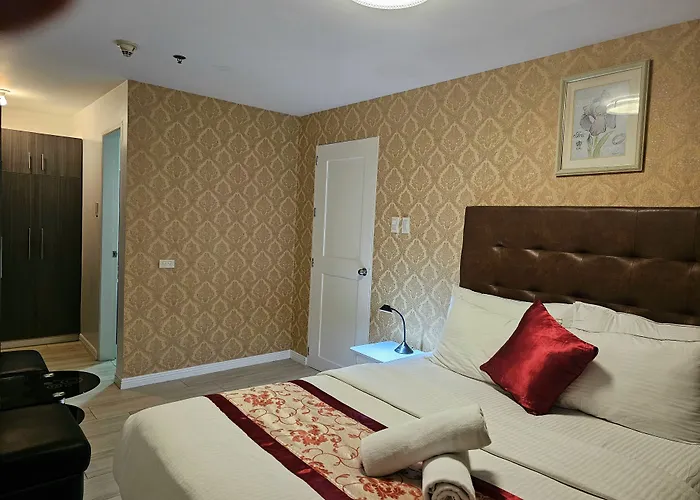 Jmm Grand Suites