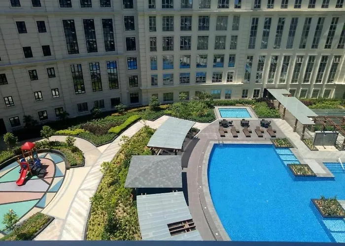 Grand Staycation Manila 81 Newport