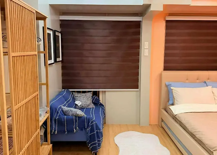 Urban Luxe Stay