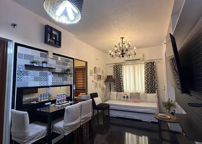 Cozy Staycation At Sarasota Residential Resort Near Naia Airport