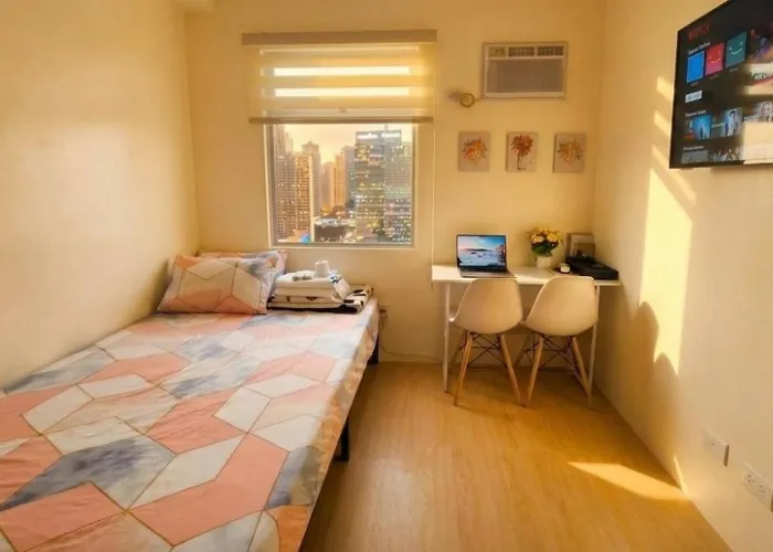 The Minimalist Studio 2818 At Urban Deca Cubao