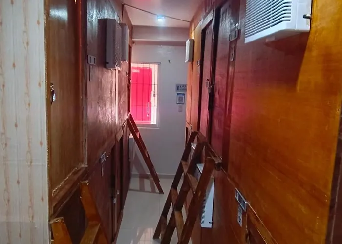 Metro Capsule - Paranaque