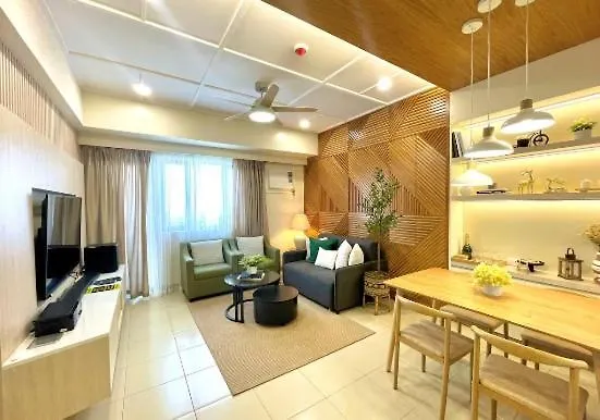 Modern Manhattan Plaza Aesthetic 2Br At Araneta City