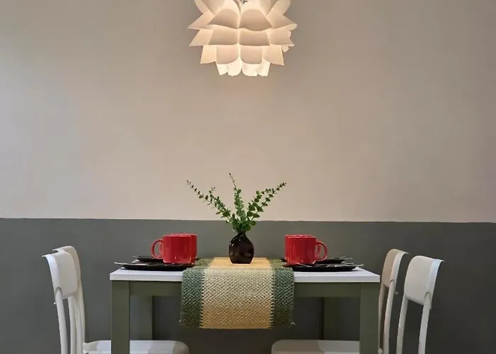 Dama Cozy Stay At Ermita 2Br 2Ba Near Sm Manila