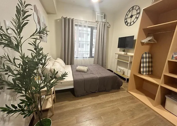 Cozy Self Check-In Near Naia Airport