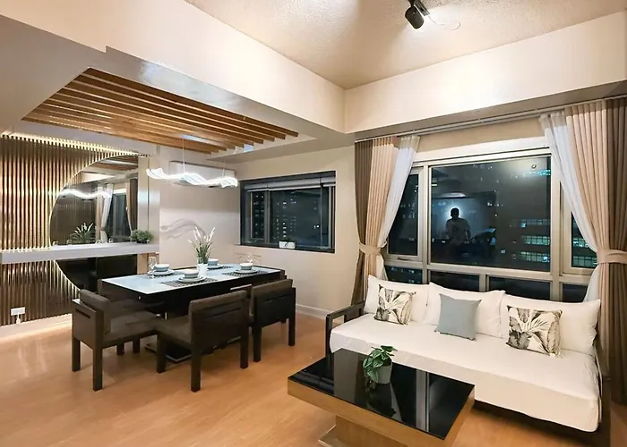 The Modern Suite In Forbeswood Bgc With Free Parking