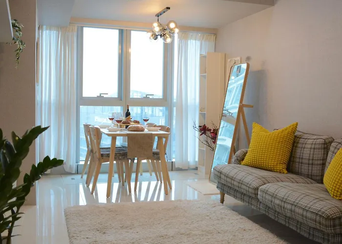Muji Style 2Br With Free Parking Bgc