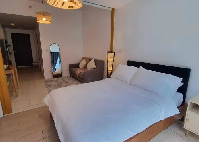 Comforting Luxurious 1-Br In Uptown Bgc With Pool