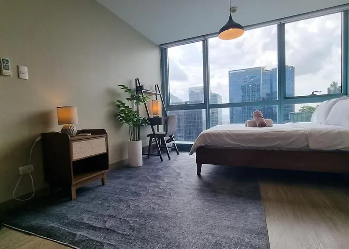 Calming 1-Br Fast Wifi Uptown Bgc Stunning Views