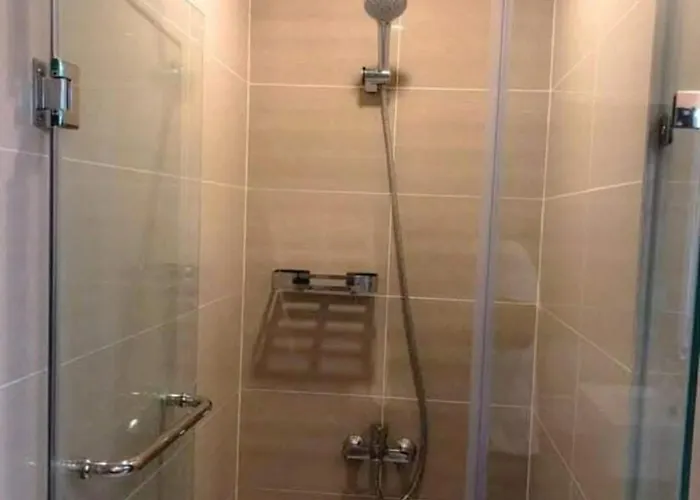 Elegant Urban Stay In Taguig City