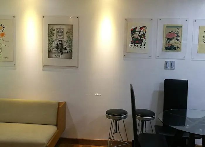 M-Place South Triangle