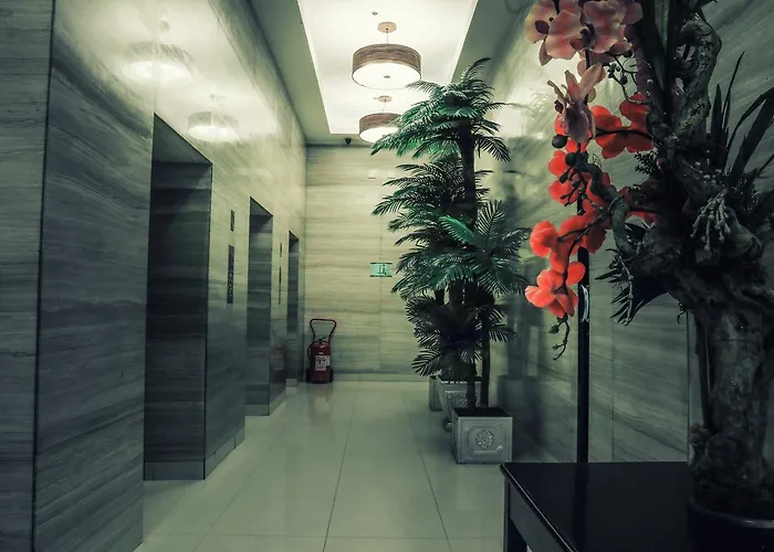1015 West Insula Suites By Ays